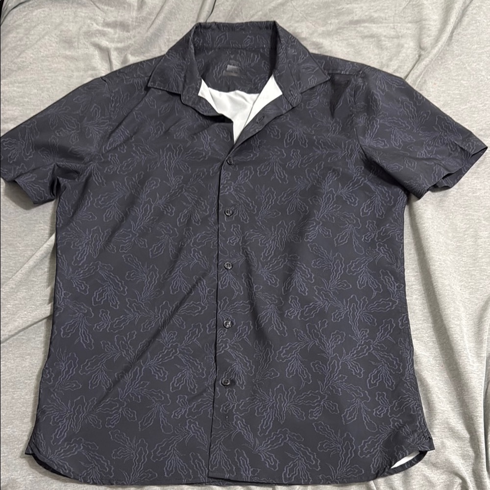Perry Ellis Blue Floral Casual Button Down Shirt Classic Design